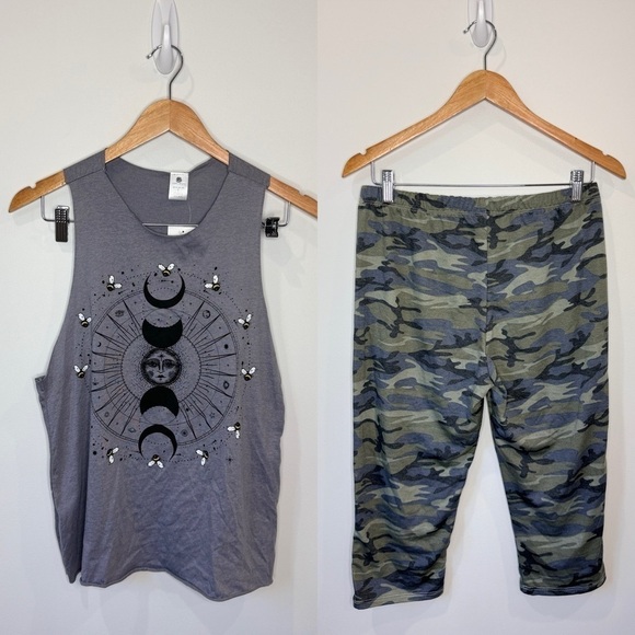Cozy Rozy 2PC Set - Tank Top and Camo Capri Lounge Wear (L) - Picture 1 of 8